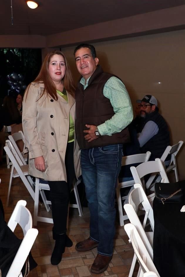 Mayra González y Elton Suárez