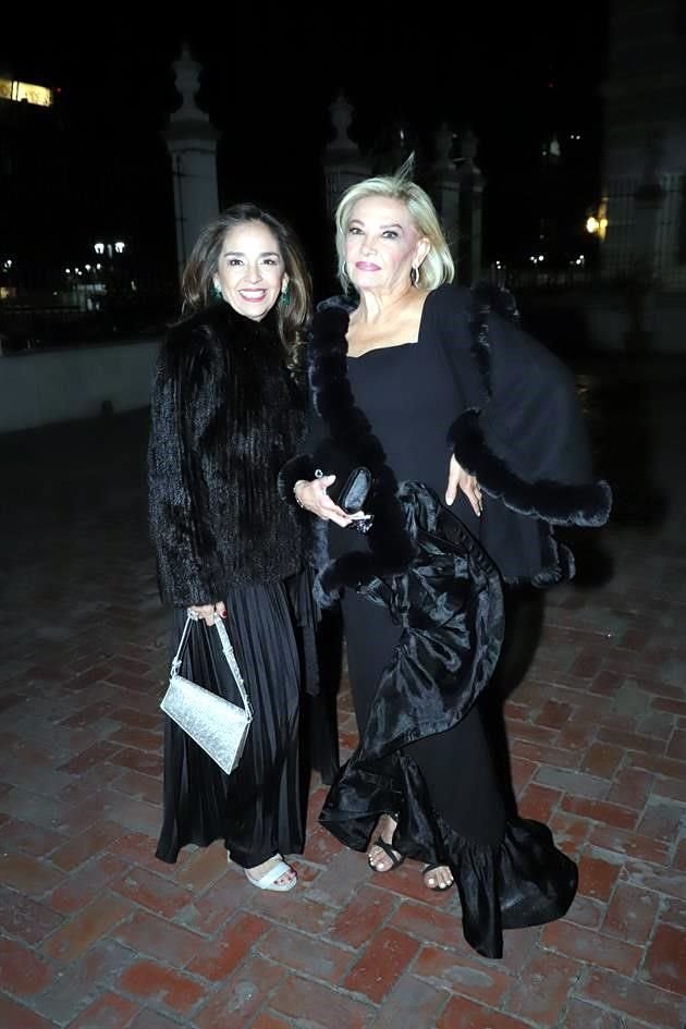 Adriana Garza y Marisa Villarreal