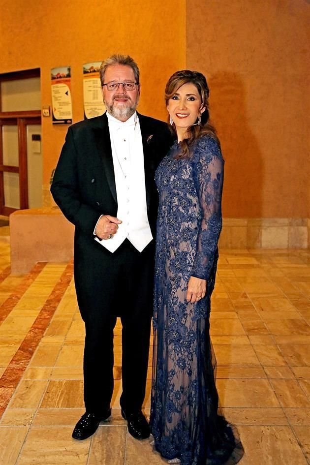 Rolando Horacio Treviño de la Garza y Miriam Cristina Treviño Herrera