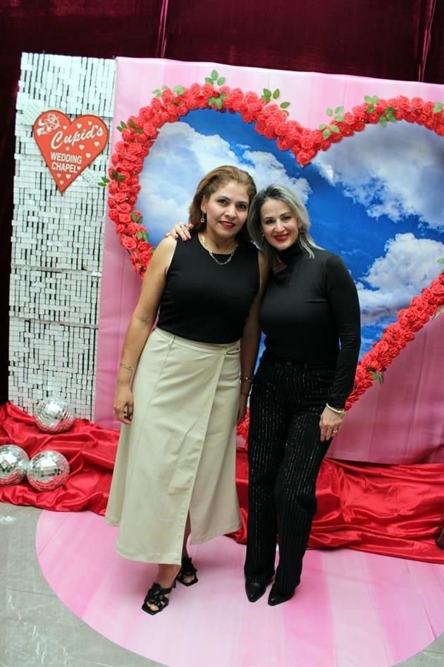 Norma Arias y Cristy Ríos