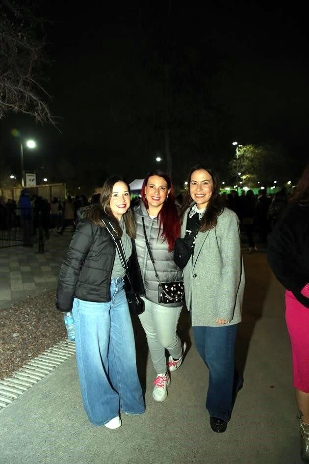 Gaby Flores, Daniela Sada y Tere Mondragón