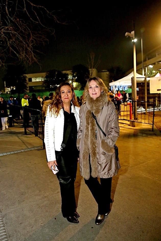 Mónica Sánchez de Cantú y Adriana Ibarra de Bremer