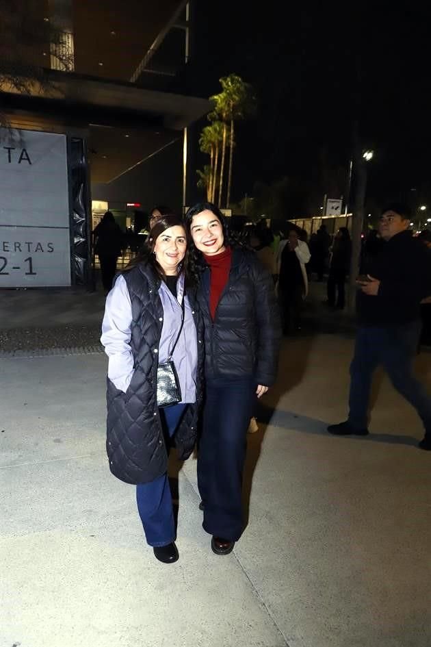 Maru Puente y Diana Laura Benavides