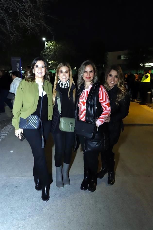 Mariana Cárdenas, Pilar Díaz, Güera Rojas y Angélica Salinas