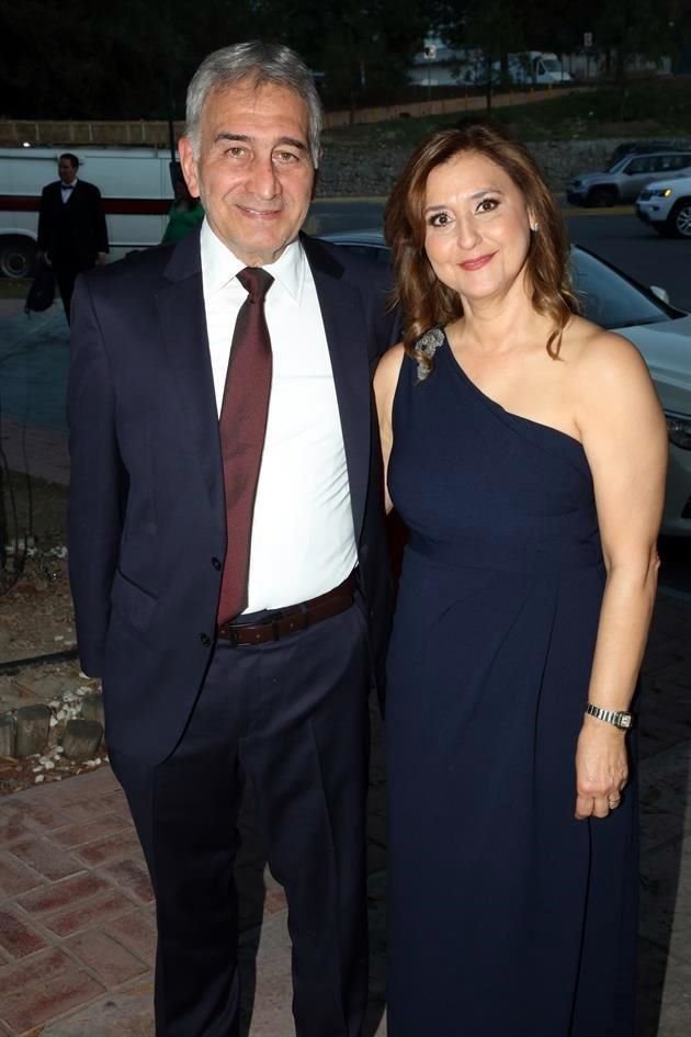 Eliseo Lugo y Norma Chapa de Lugo