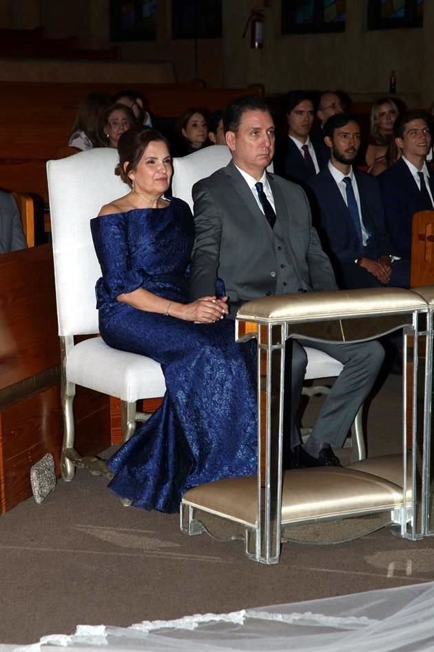 Claudia P. Ramos de Madero y Juan Carlos Madero Lobeira