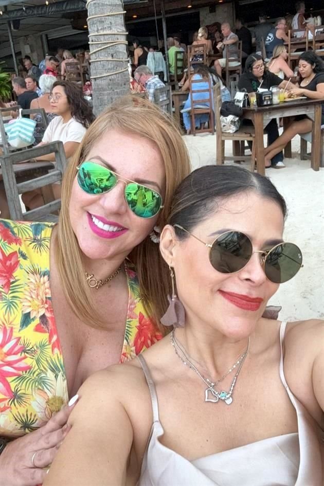 Alejandra Gómez y Amanda Araujo