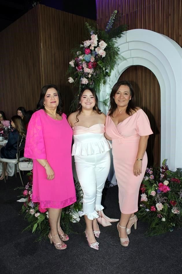 Alicia Villarreal, Mariana Garvi y Arcelia Villarreal