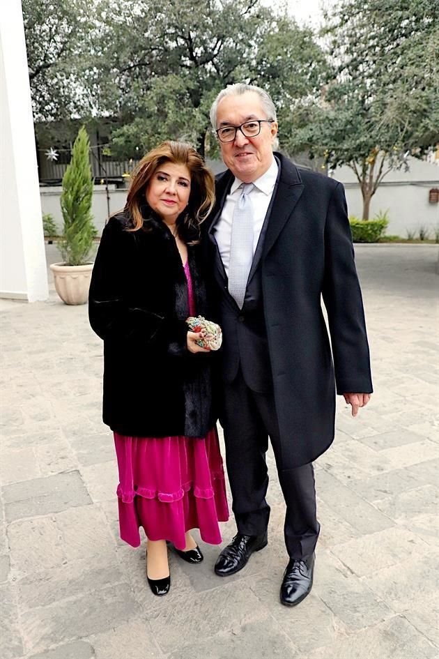 Buye Zubieta y Landa de Fernández y Rafael Fernández