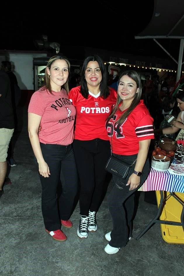 Claudia Salce, Cinthia Leija y Elsy Rodríguez