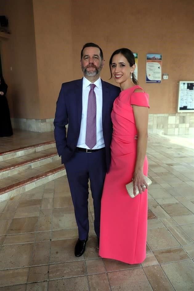 Federico Santos y Stephanie Schiemann de Santos
