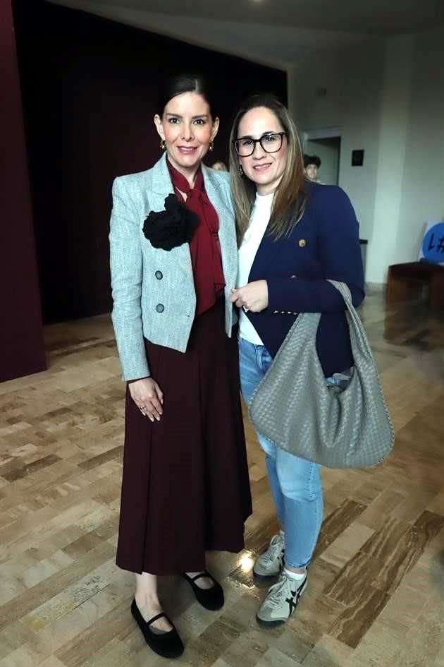 Mónica Martínez de De la Garza y Alejandra Guzmán