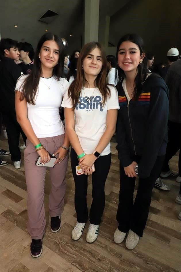 Victoria Rodríguez, Romina Garza y Camila Castro