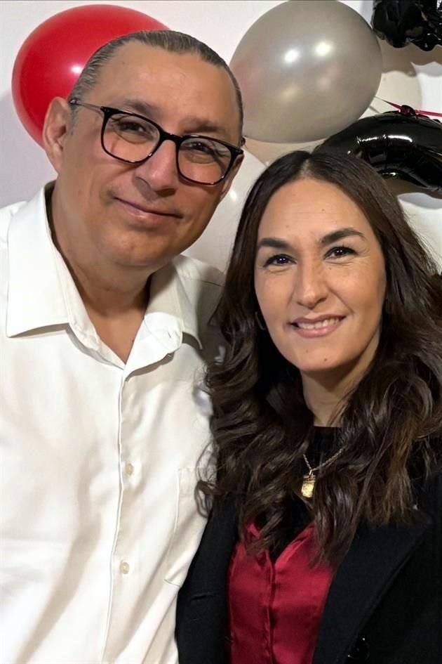 Mario Alberto Chapa Martínez y Brenda Jessica Viera de Chapa