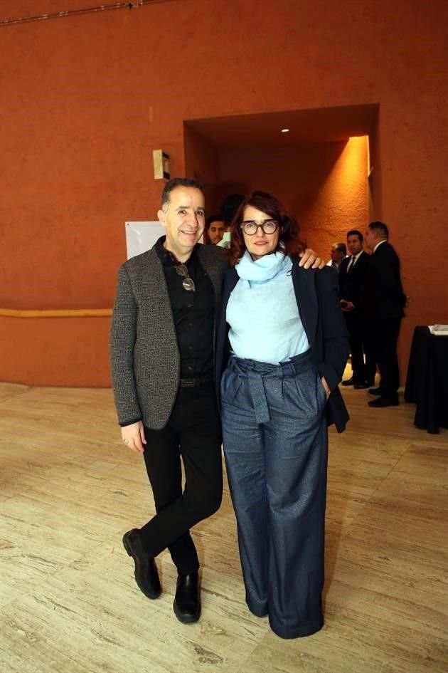 Raúl Zorrilla y Taiyana Pimentel