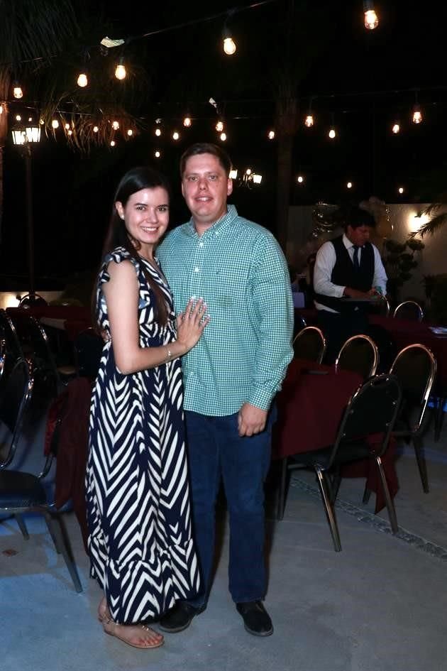 Dulce Herrera y Richard Hewitt