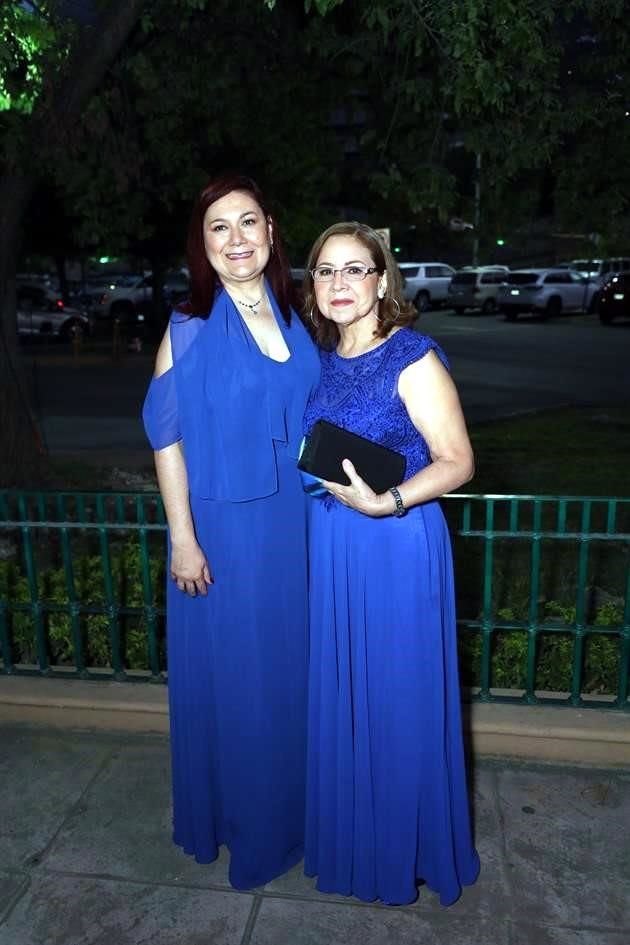 Magda Guel y Eva Leal