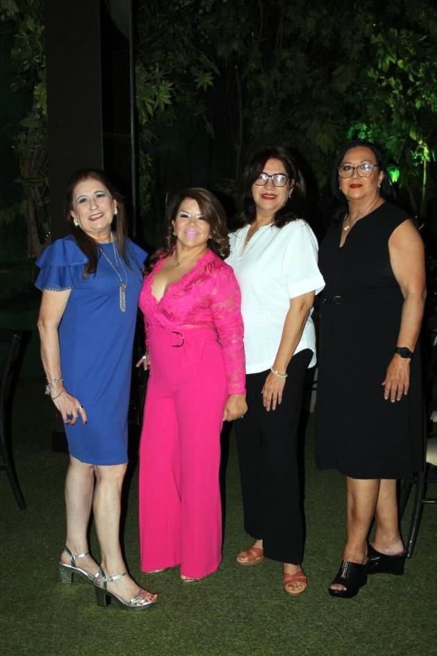 María Elena Villarreal, Judith Gallegos, Martha Sánchez y Silvia Villarreal