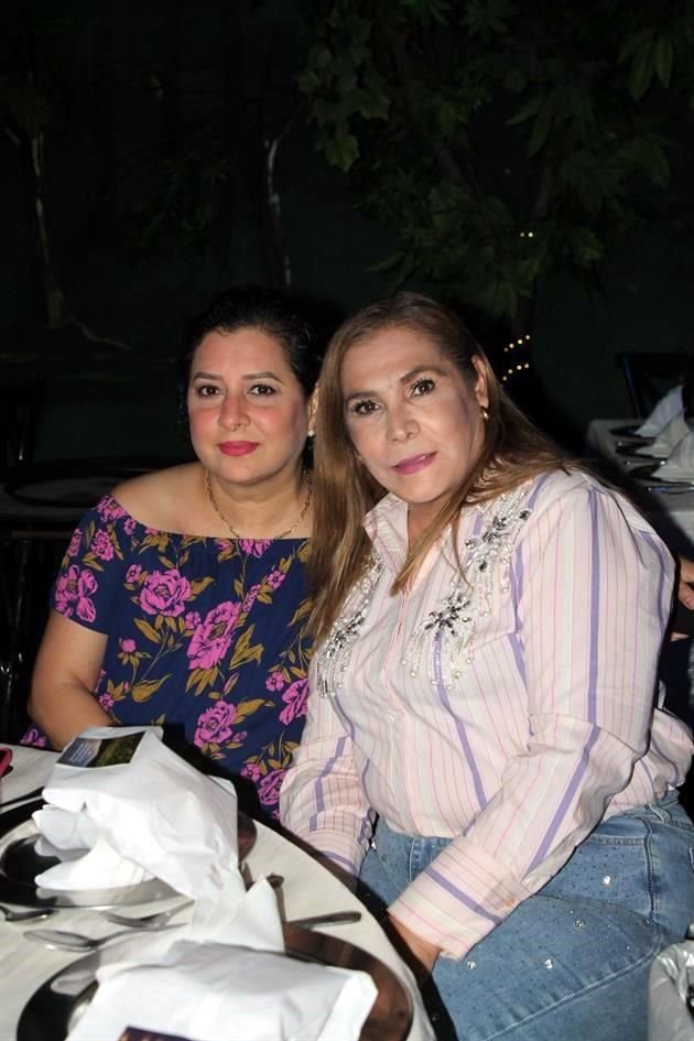 Laura Escamilla y Verónica Velázquez