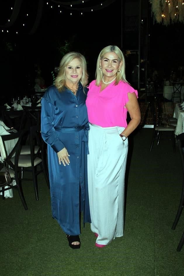 Myrna Cantú y Mely Reséndez