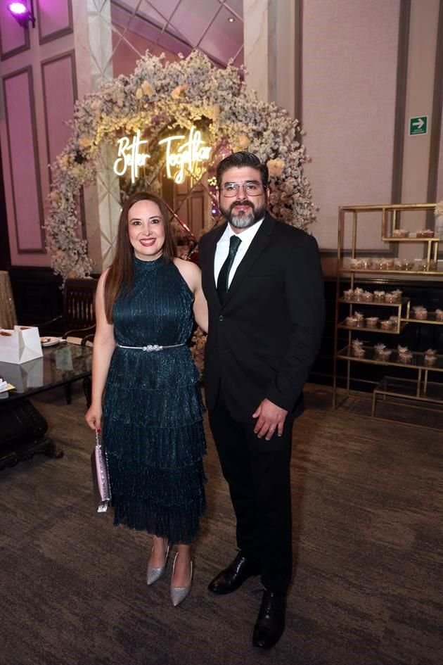 Serafín Nevarez y Blanca Alicia Solís