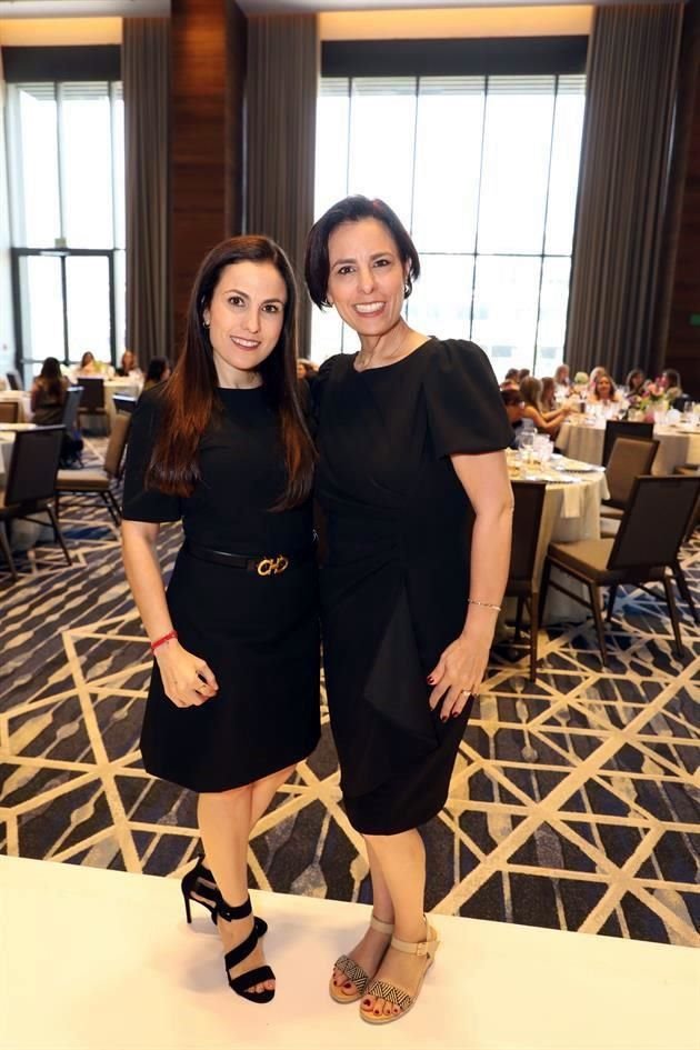 Claudia García y Gabriela García