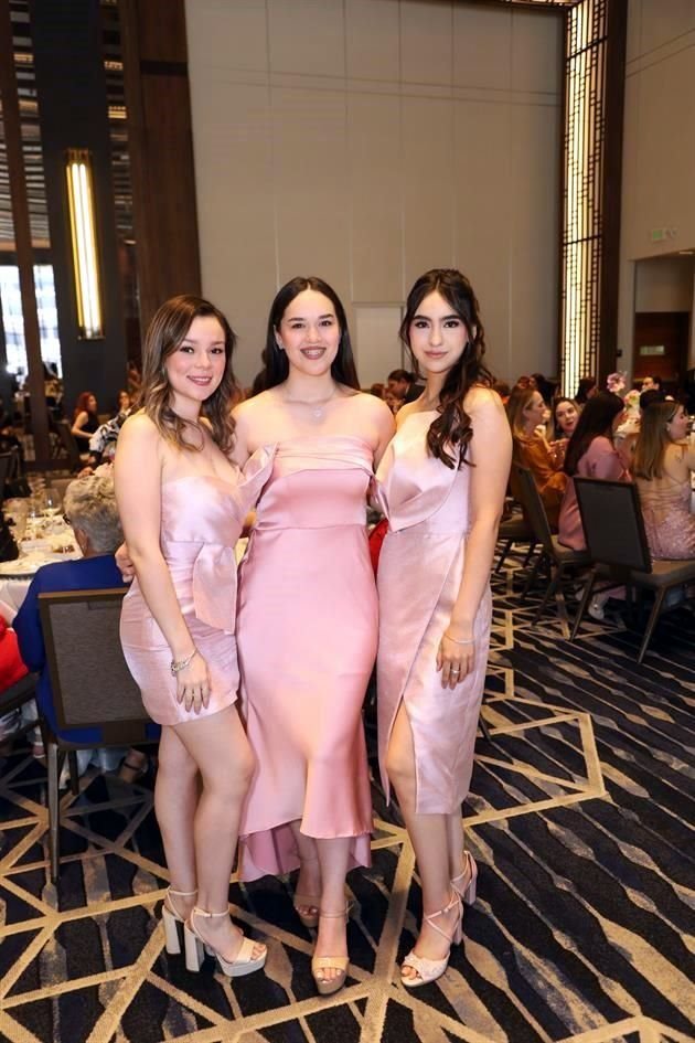 Isis Torres, Mónica de Luna y Abigail Zambrano