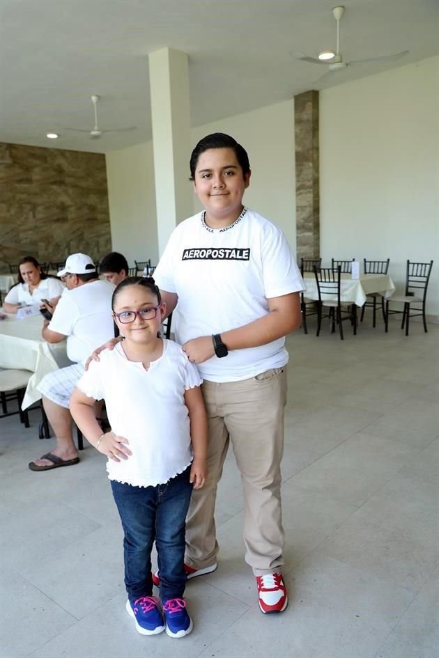 Luis Ricardo Garay y Gabriela Garay