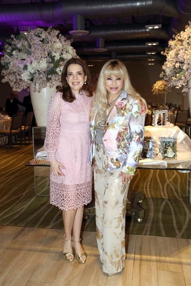Rose Lozano y Brenda Charles