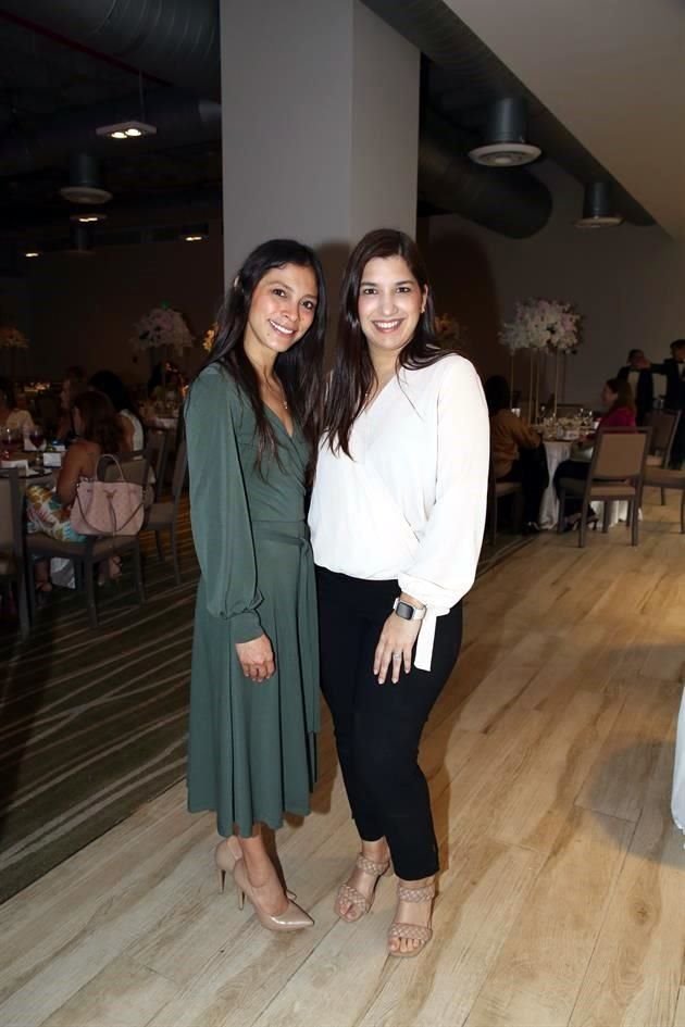 Claudia García y Silvia López