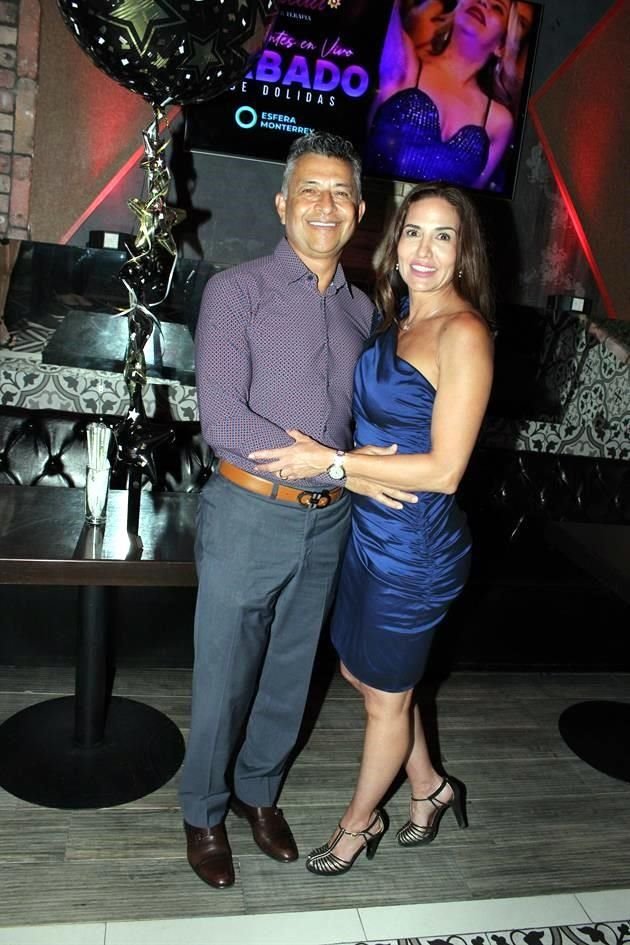 Armando Elvira y Mabel Guerra