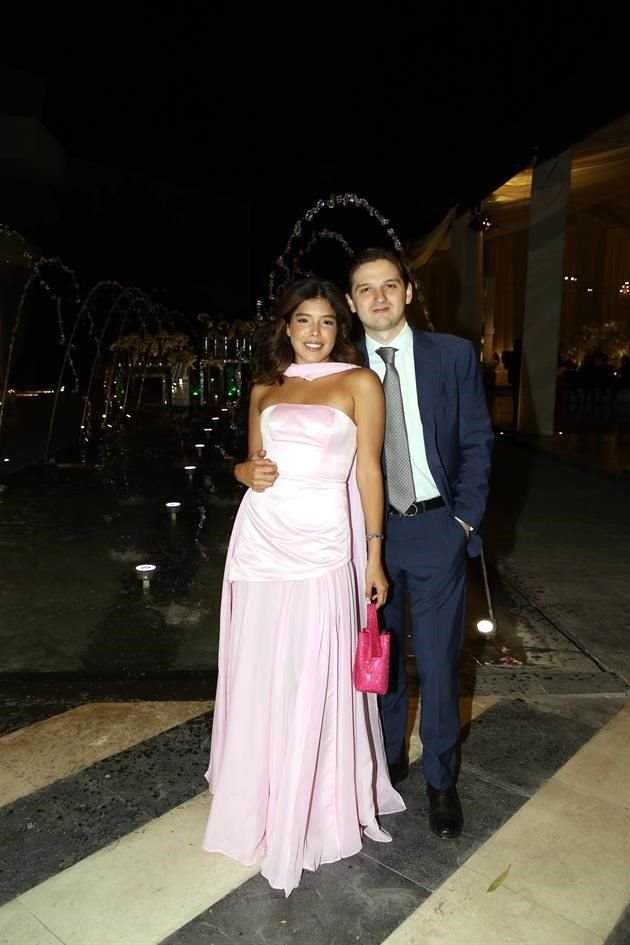 Vianey Martínez y Luis Daniel Puente