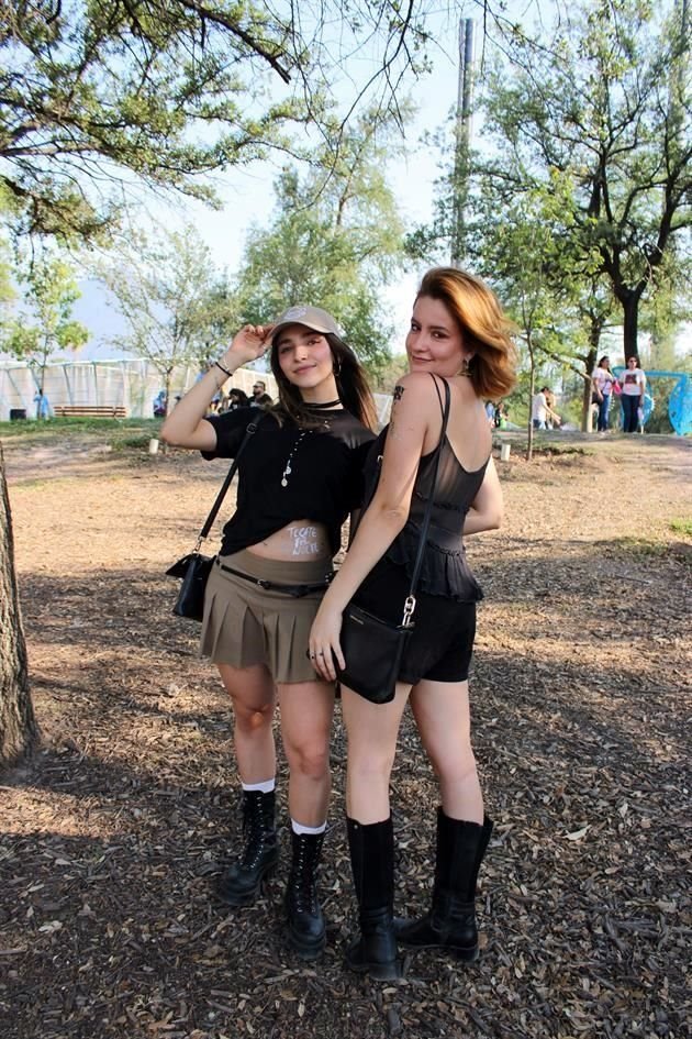 Fernanda Loustaunau y Carolina Labastida