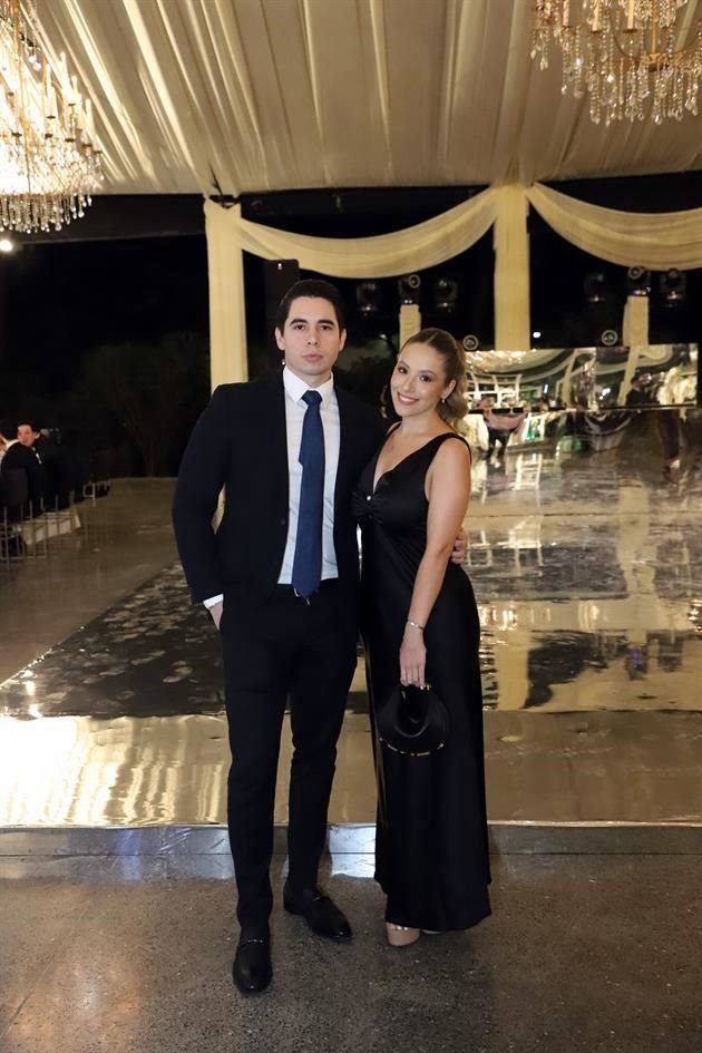 Luis Trueba y Renata Gallegos