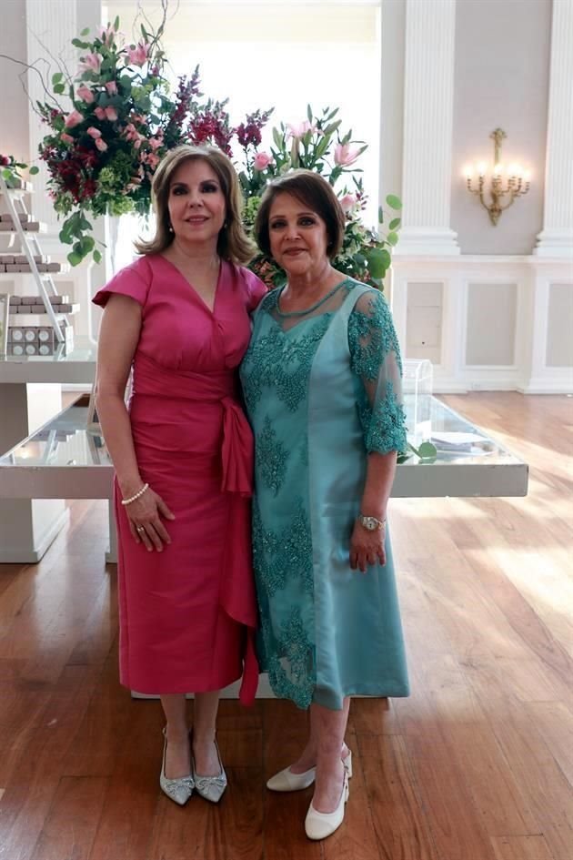 Vilma Ramírez de Ortiz y Martha Patricia García de Guerra