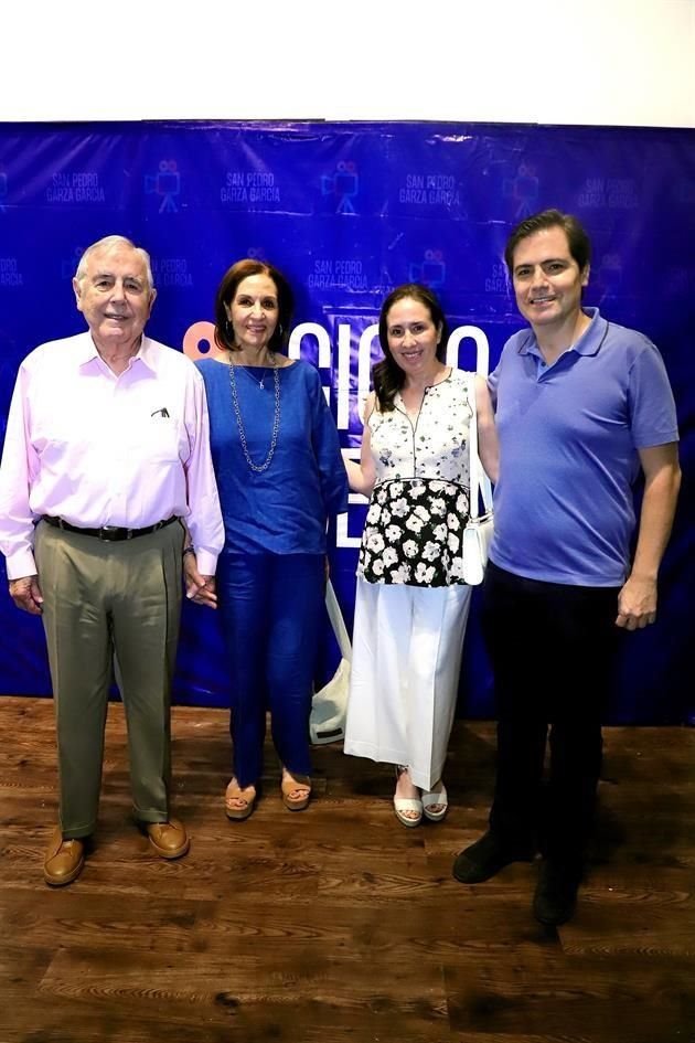 Eugenio Clariond, Graciela Pons, Leticia Cerecer de Clariond y Andrés Clariond