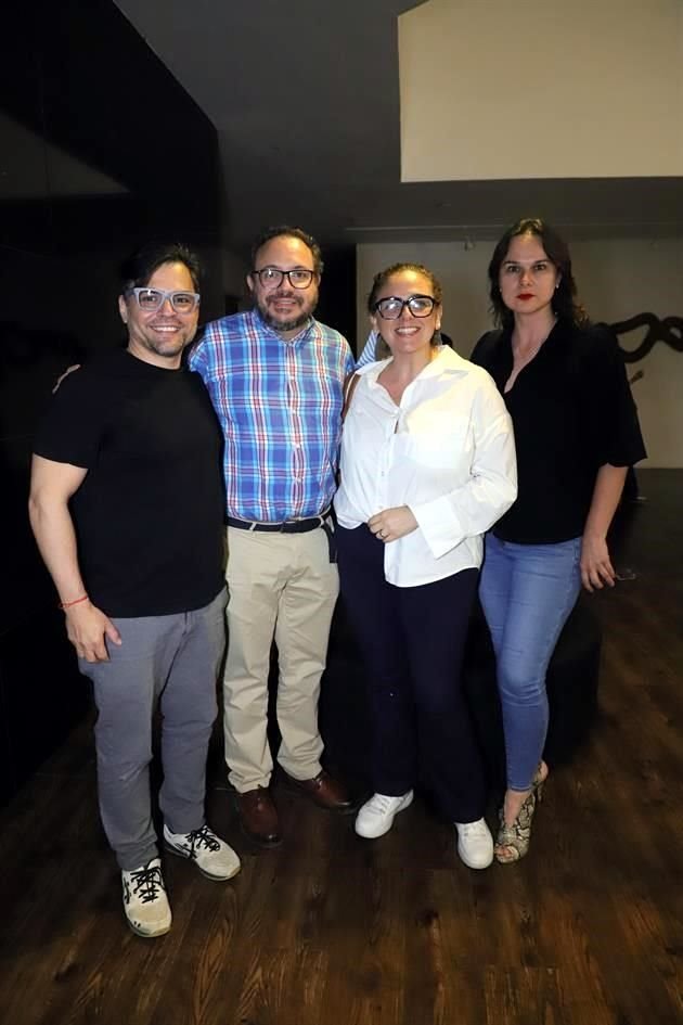 Patricio Serna, Juan Manuel González, Paola del Real y Laura Garza