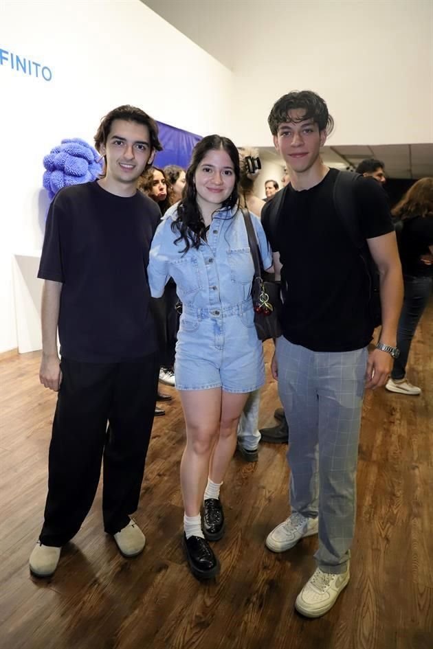 Alejandro Fuentes, Verónica Mendiola y Gael Ortiz