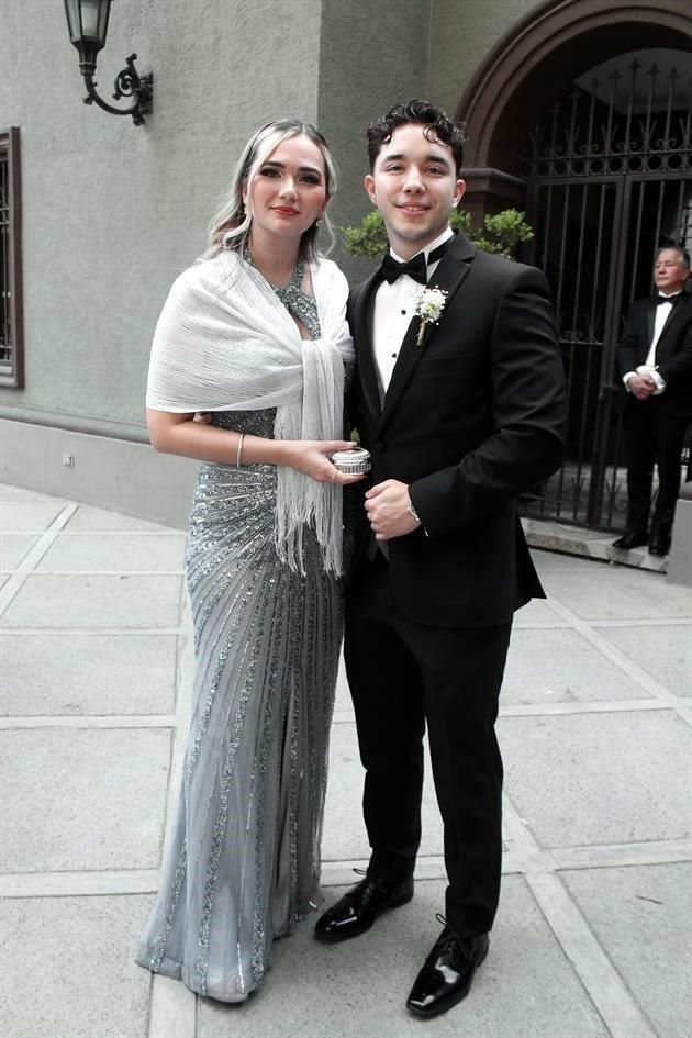 Debanhi Lozano y Leonardo Espinosa