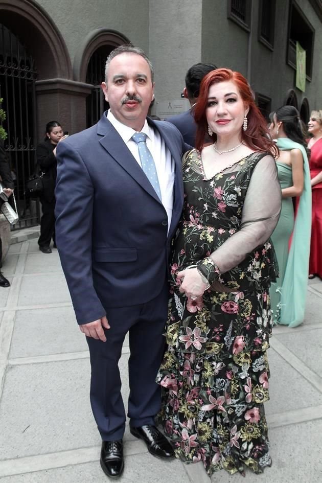 René Cavazos y Leticia Lozano