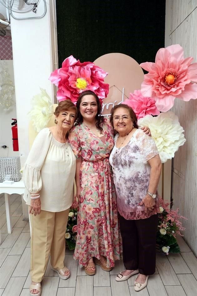 Rosa María García, Mariela Leal Rodríguez y Aurora Rodríguez
