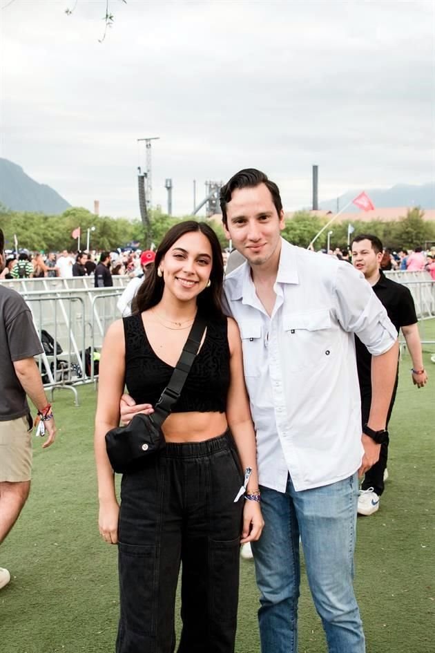 Monse Martínez y Francisco Medina