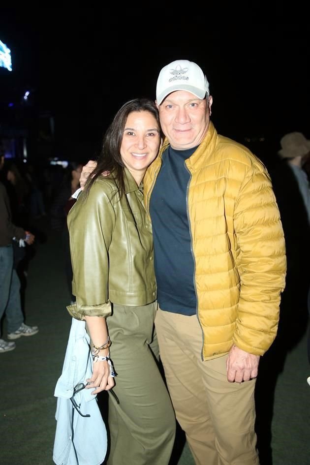 Cecy Villareal y Dany Guajardo