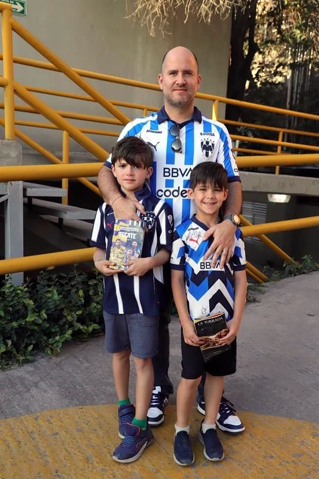 Rodrigo Prieto, Diego Prieto y Daniel Prieto