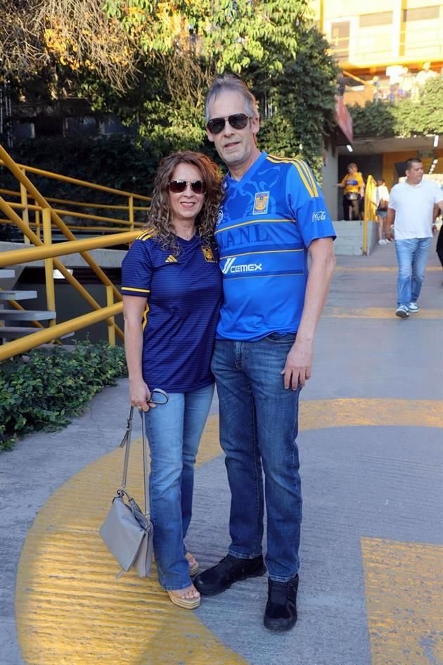 Edith Garza de Richardson y Reynaldo Richardson