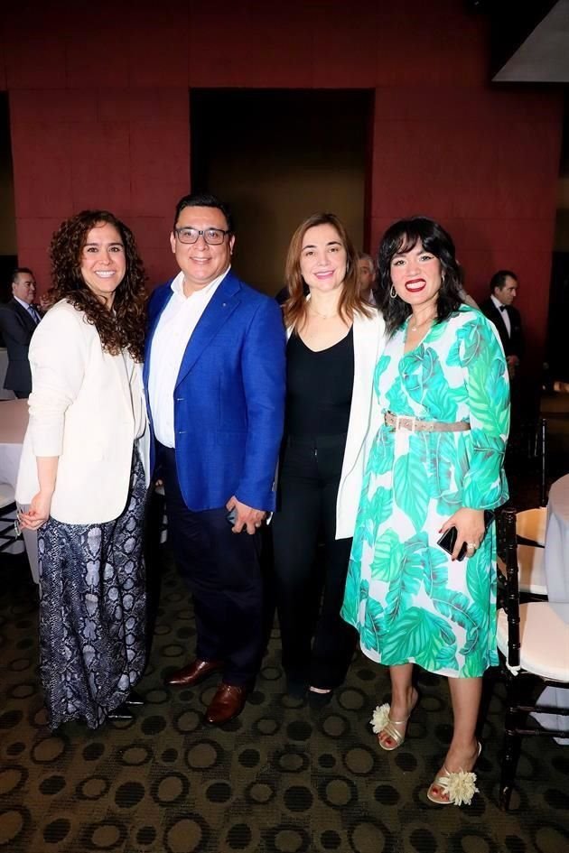 Adriana Rodríguez, Omar Reyna, Samara Cabello y Sireña Reyna