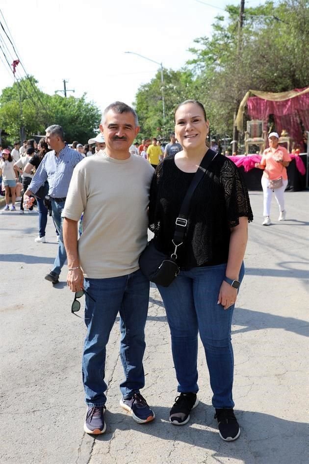 Óscar Valero y Angélica Alanís