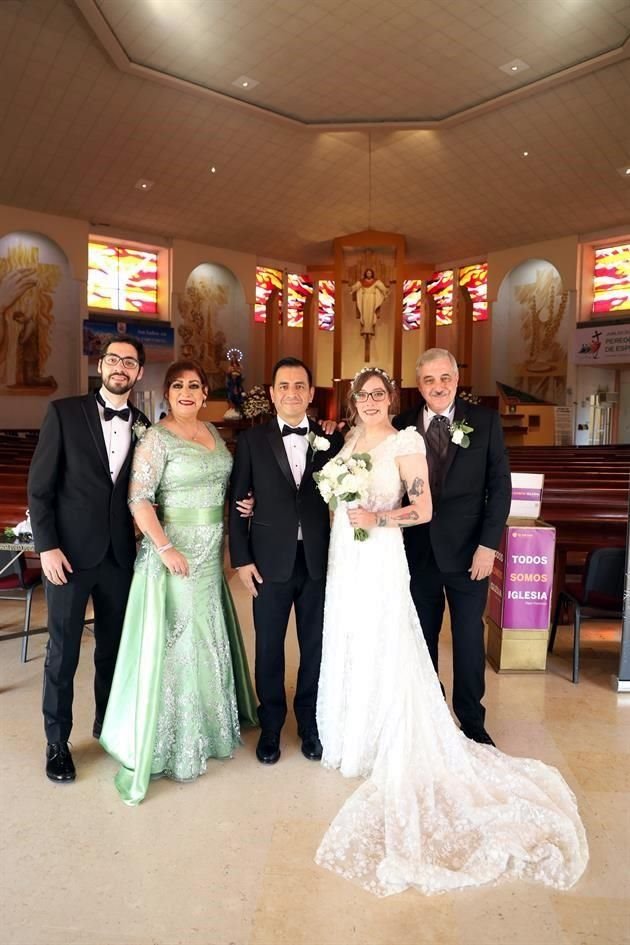 Jaime Fernando Guajardo Iruegas, Irma Lucila Iruegas de Guajardo, LOS NOVIOS y Jaime Fernando Guajardo Garza