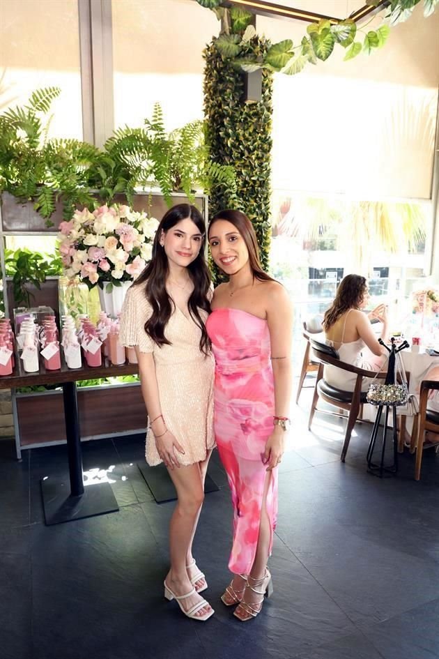 Mariela Frías y Arely Rivera