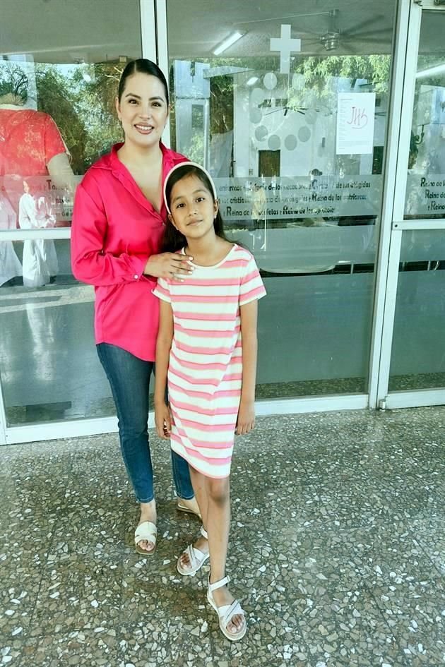 Mayra y Sofía Martínez